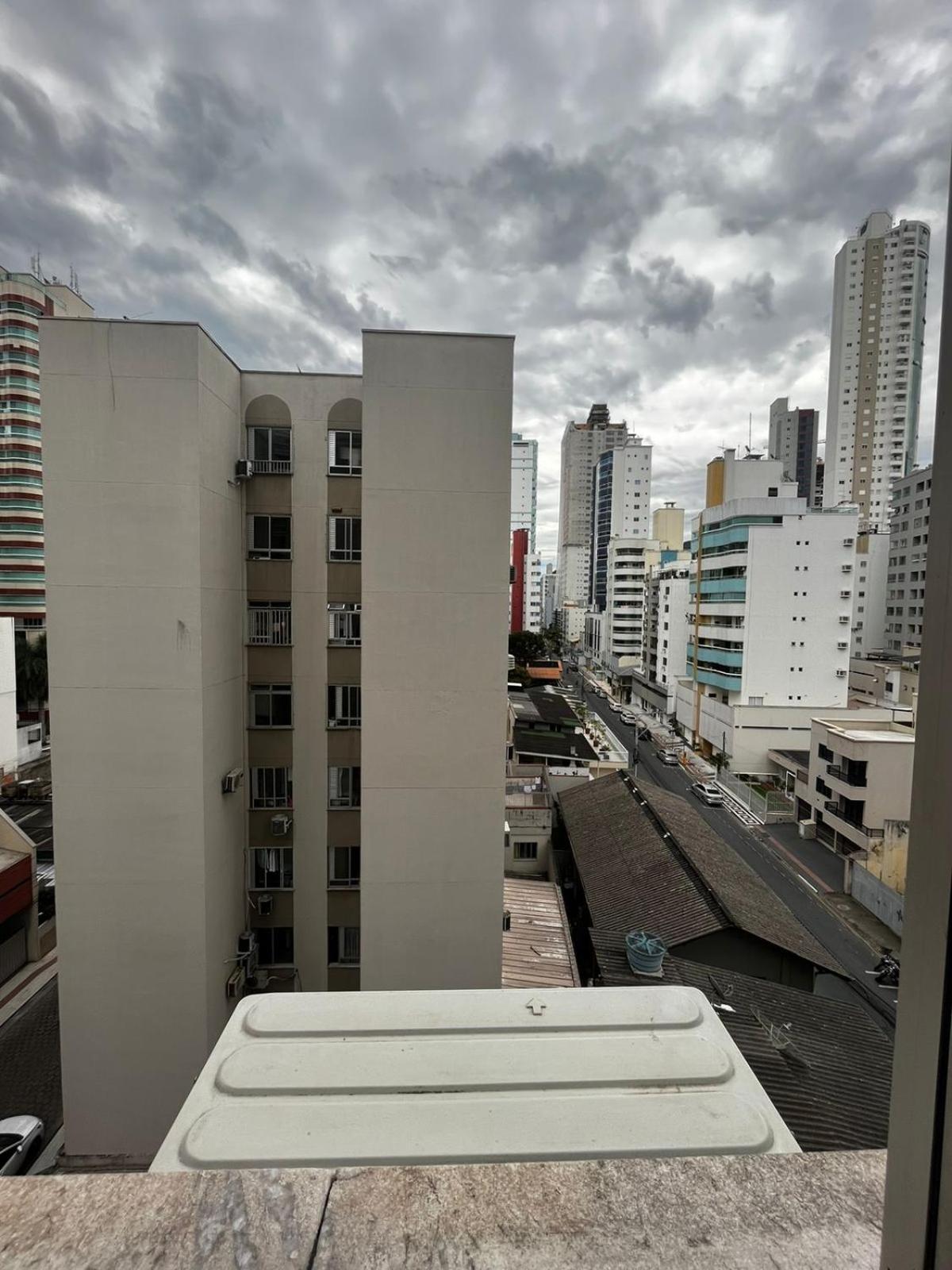 Apartamento Central Proximo Da Praia E Atlantico Shopping Balneário Camboriú Esterno foto